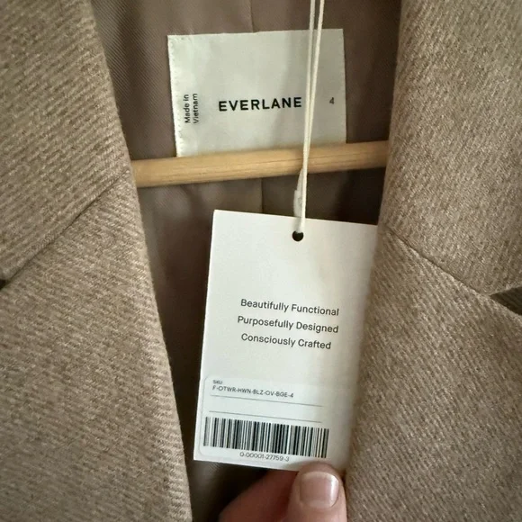 Everlane The Oversized Blazer in Wool - Beige Twill Size 4 - NWT - Picture 3 of 4